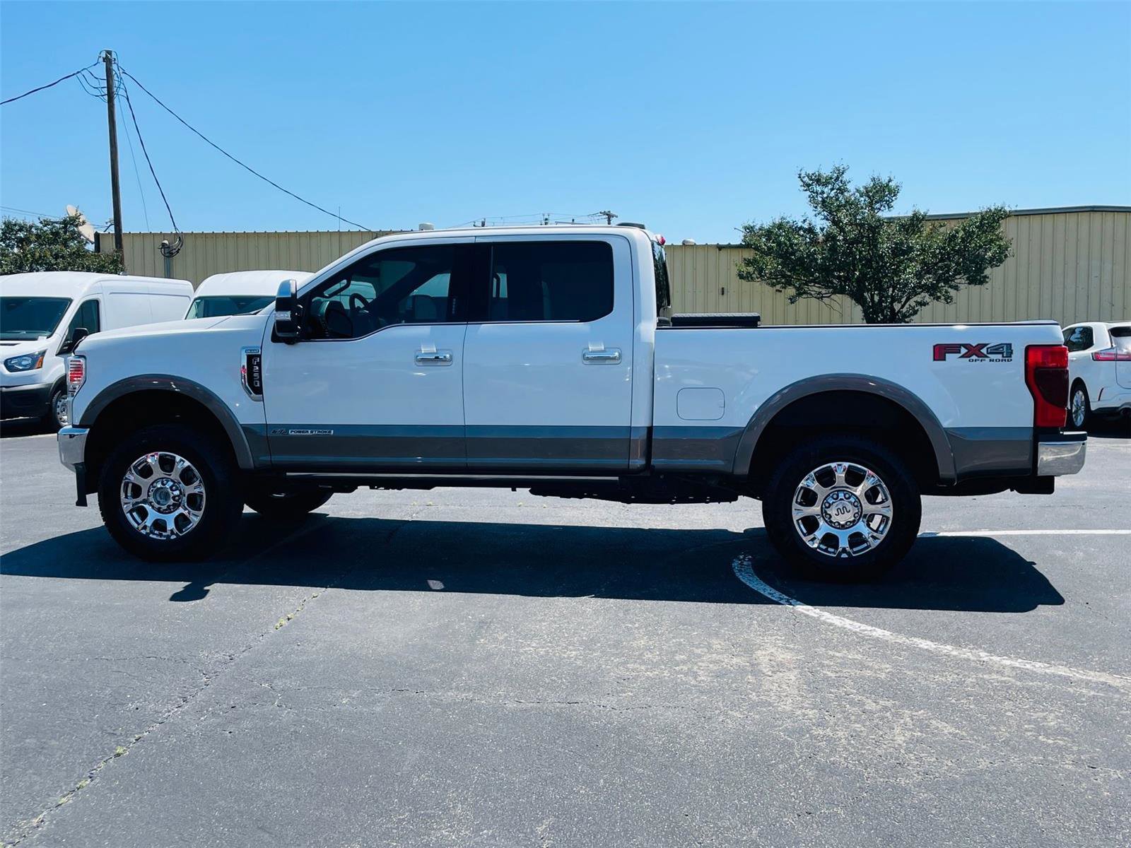 Used 2021 Ford F250 King Ranch w/ King Ranch Ultimate Package AWD/4WD image 6