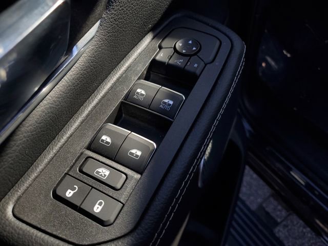 New 2026 RAM 1500 Laramie AWD/4WD image 25