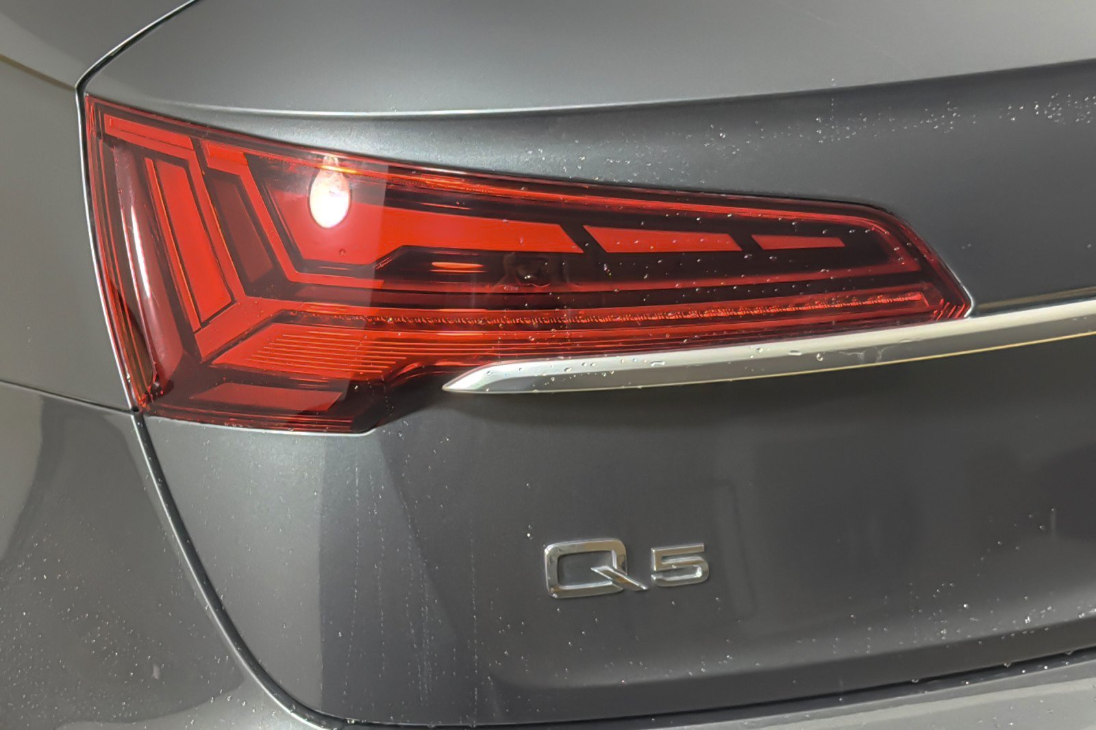 Used 2023 Audi Q5 2.0T Premium w/ Convenience Package AWD/4WD image 26