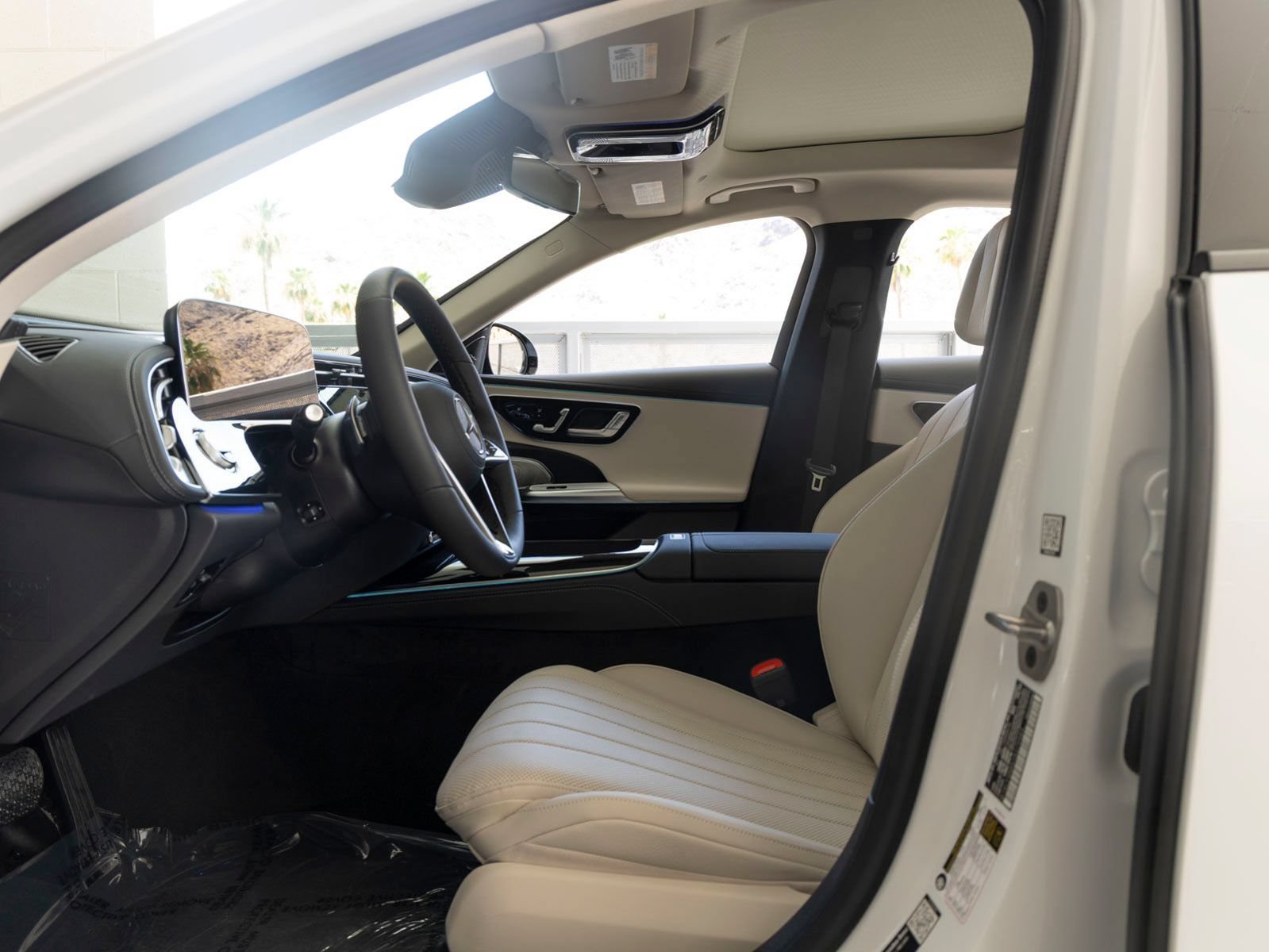 New 2026 Mercedes-Benz E 450 4MATIC Sedan image 14