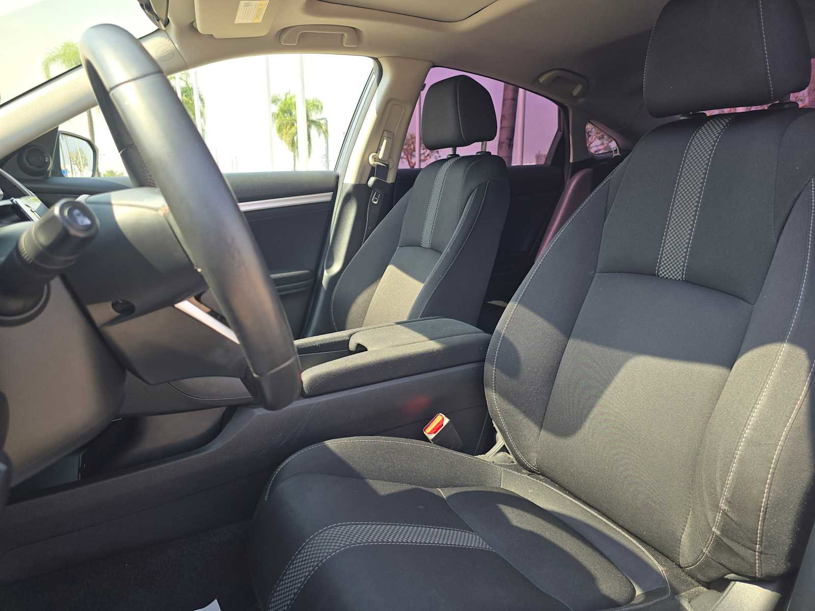 Used 2020 Honda Civic EX image 22