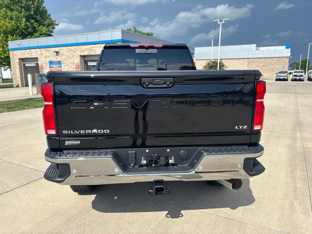 New 2026 Chevrolet Silverado 2500 LTZ w/ LTZ Convenience Package AWD/4WD image 33