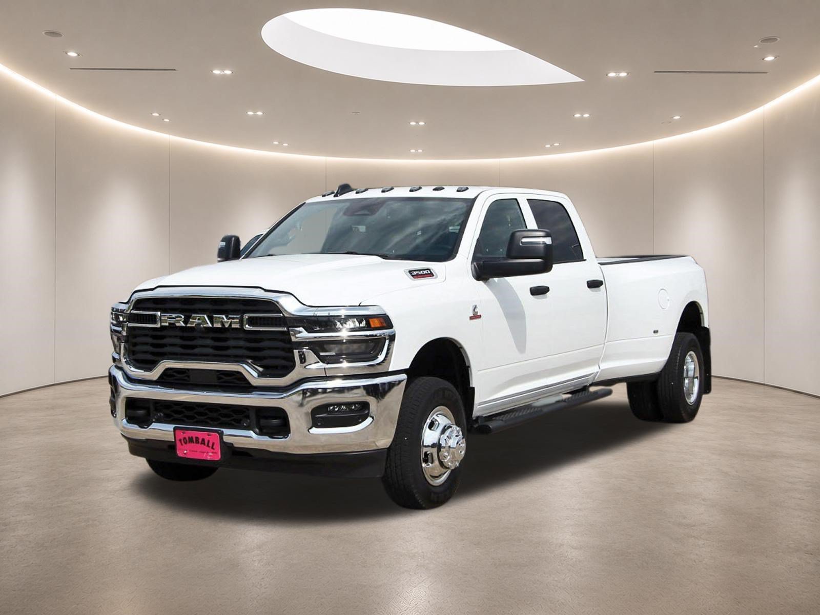 Used 2026 RAM 3500 Tradesman AWD/4WD image 3