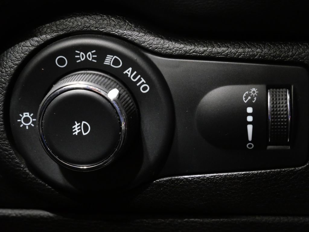 Used 2023 Dodge Durango R/T image 15