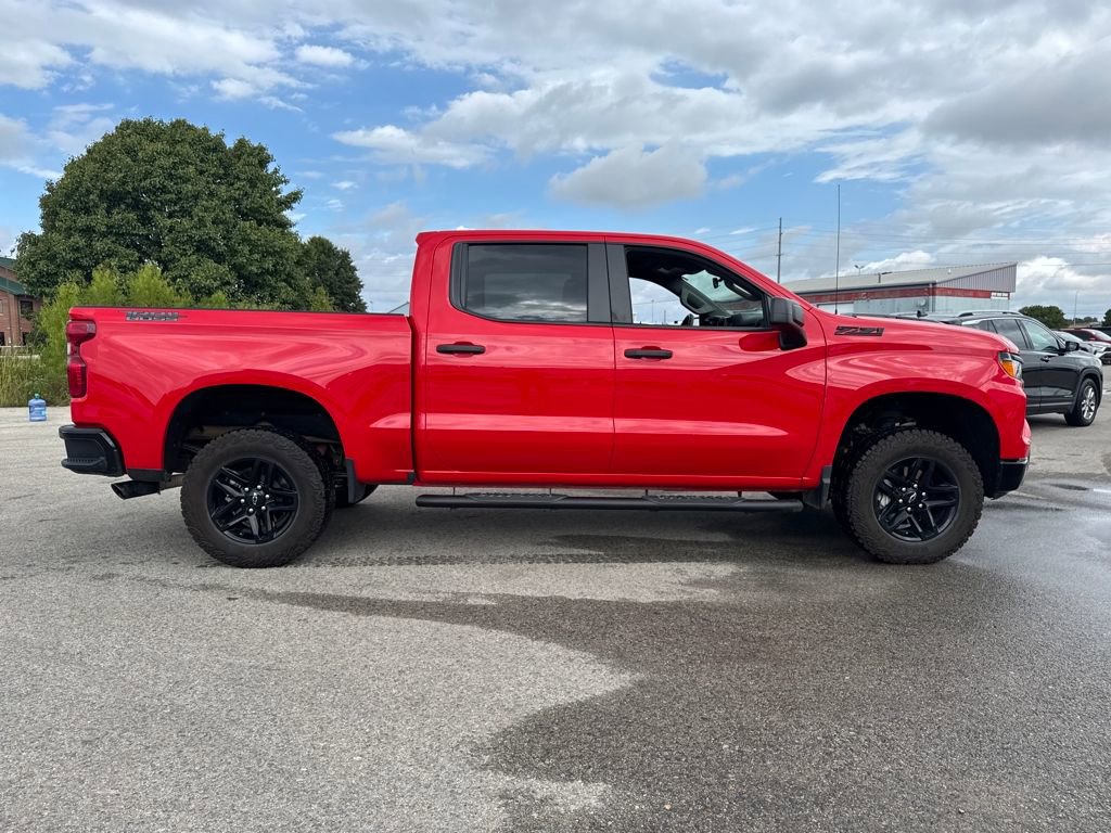 Used 2024 Chevrolet Silverado 1500 Custom Trail Boss w/ Dark Appearance Package image 6