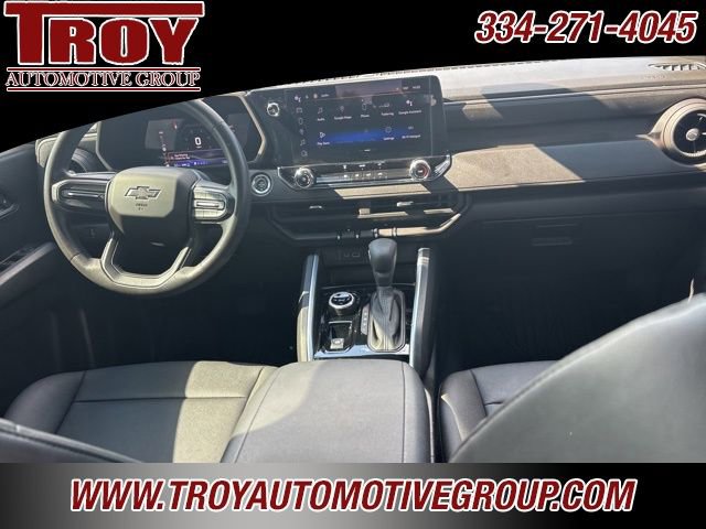 Used 2023 Chevrolet Colorado Trail Boss w/ Advanced Trailering Package image 35