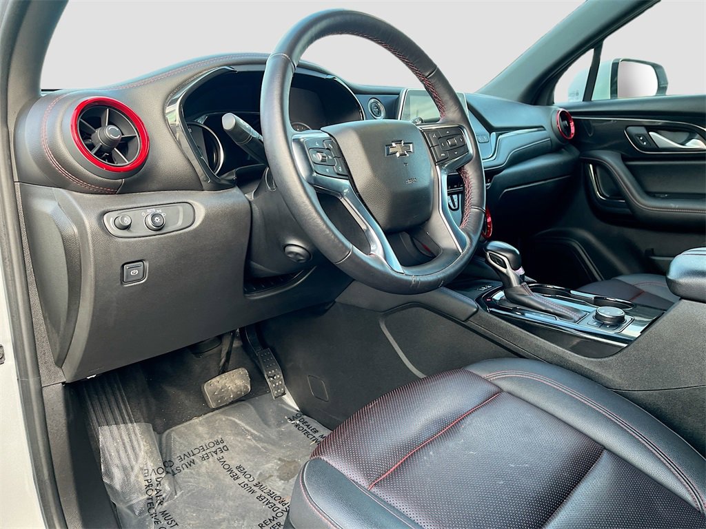 Used 2022 Chevrolet Blazer RS w/ Enhanced Convenience Package image 9