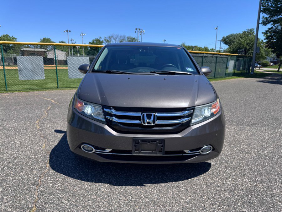 Used 2016 Honda Odyssey Touring Elite image 2