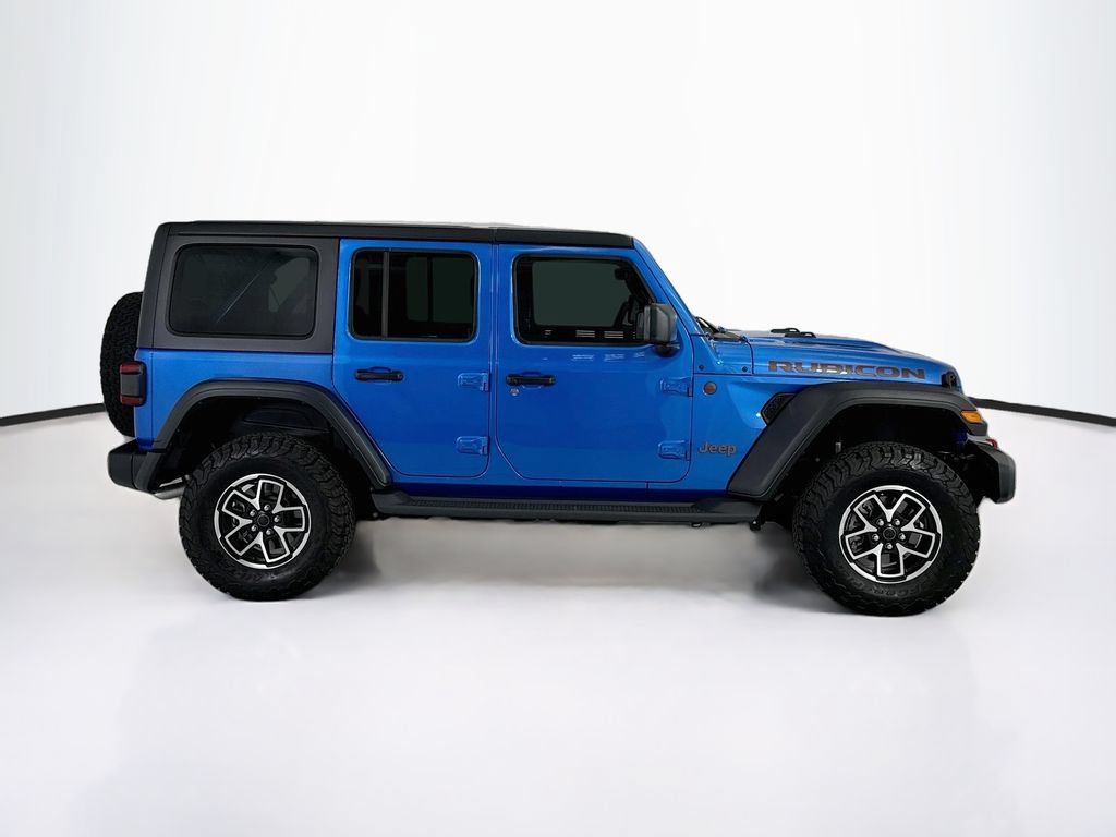 Used 2024 Jeep Wrangler Unlimited Rubicon AWD/4WD image 4