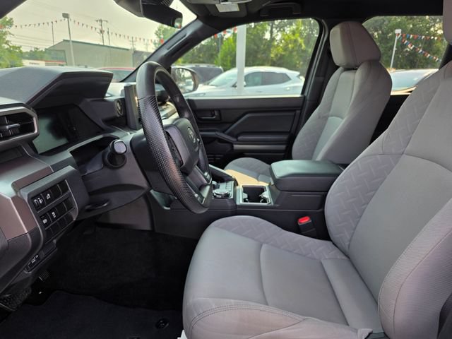 Used 2024 Toyota Tacoma SR5 AWD/4WD image 19