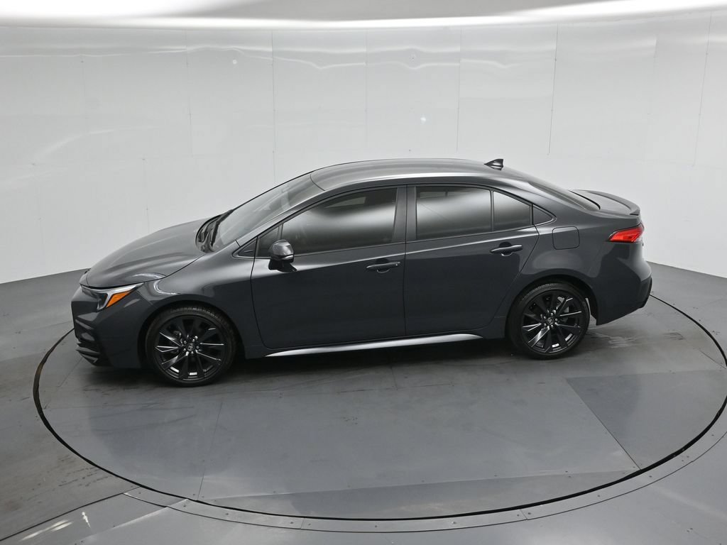 Used 2026 Toyota Corolla SE FWD image 38