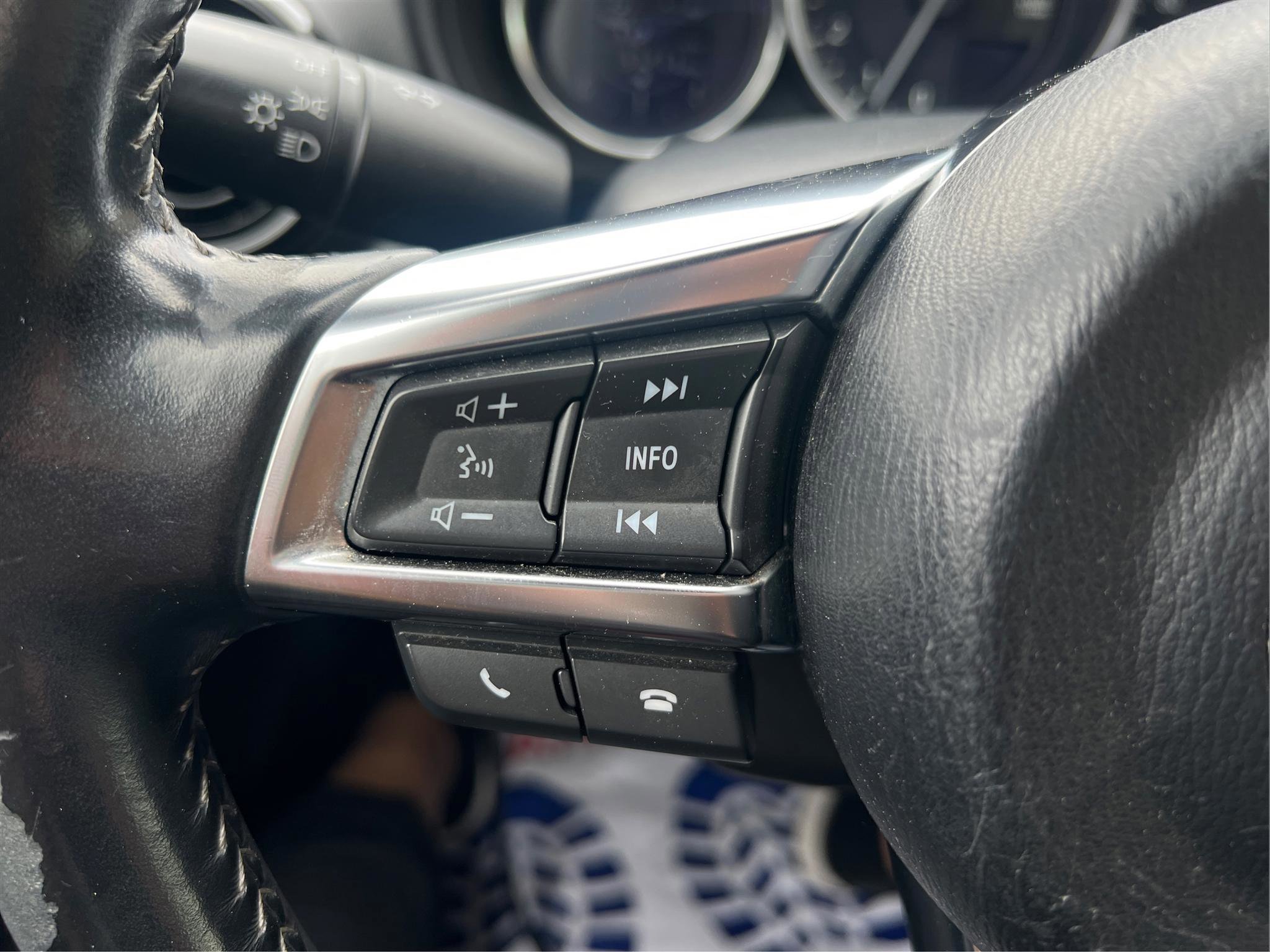 Used 2022 MAZDA MX-5 Miata Sport image 31