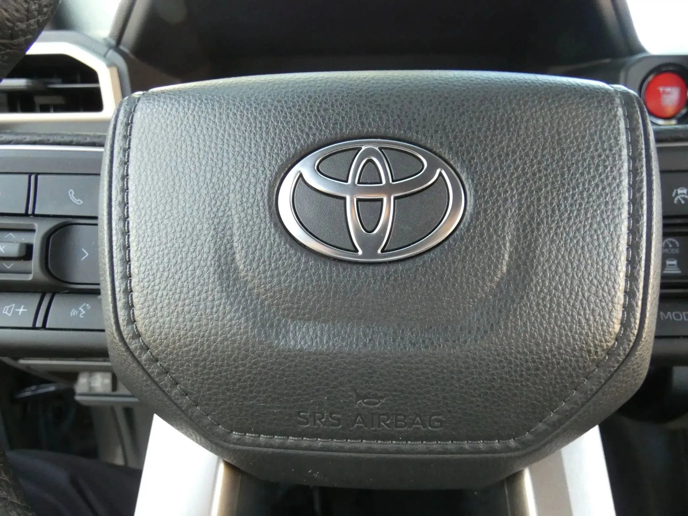 Used 2025 Toyota Tacoma TRD Sport image 78