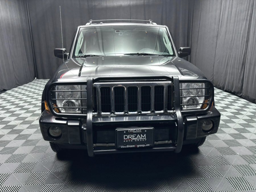 Used 2010 Jeep Commander Limited image 9