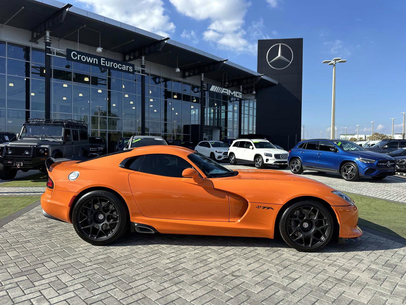 Used 2014 SRT Viper SRT-10 image 3