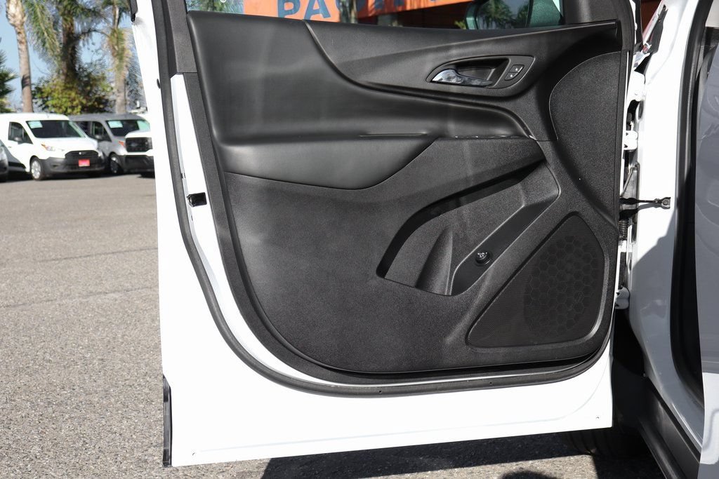 Used 2023 Chevrolet Equinox LT w/ Driver Convenience Package FWD image 15