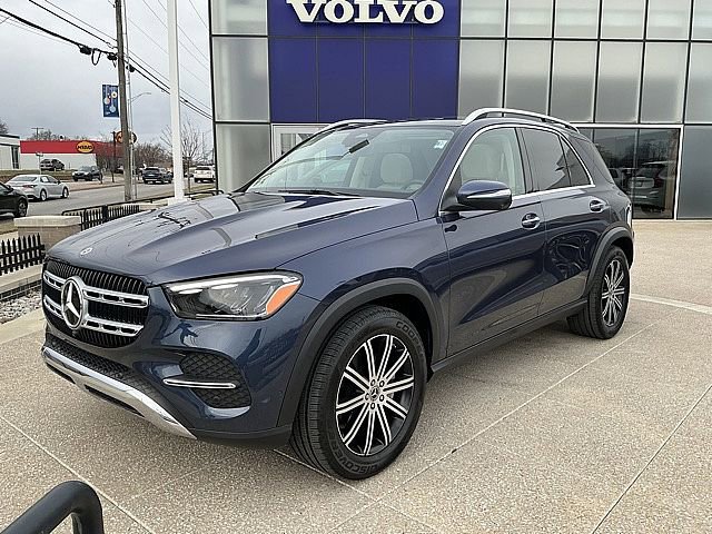 Used 2025 Mercedes-Benz GLE 350 4MATIC image 3