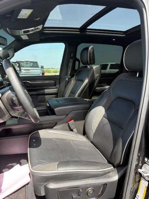 Used 2026 RAM 1500 Limited AWD/4WD image 12
