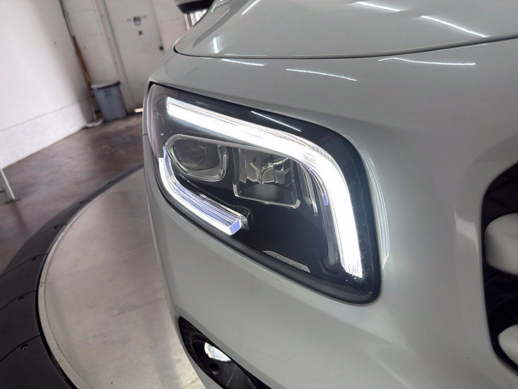 Certified 2021 Mercedes-Benz GLB 250 image 10