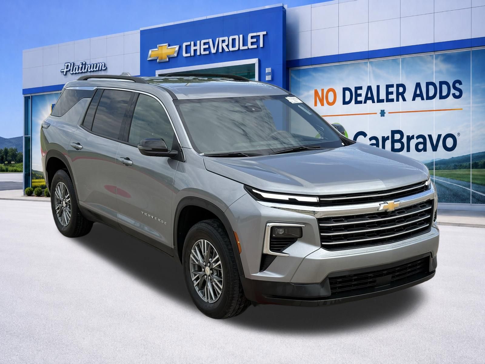 Certified 2025 Chevrolet Traverse LT FWD image 11