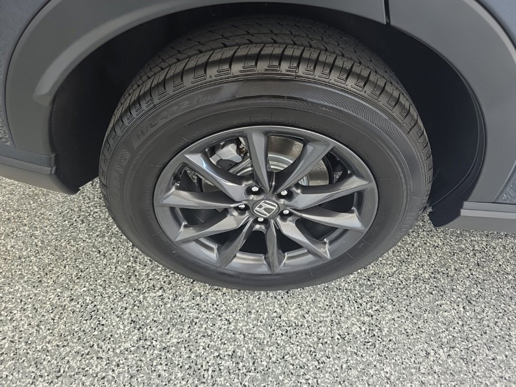 Used 2026 Honda CR-V EX-L image 12