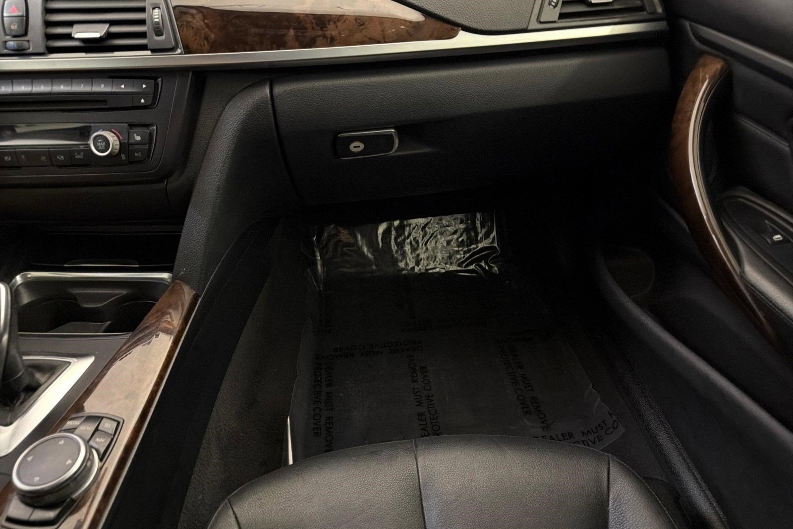 Used 2015 BMW 435i Convertible image 27