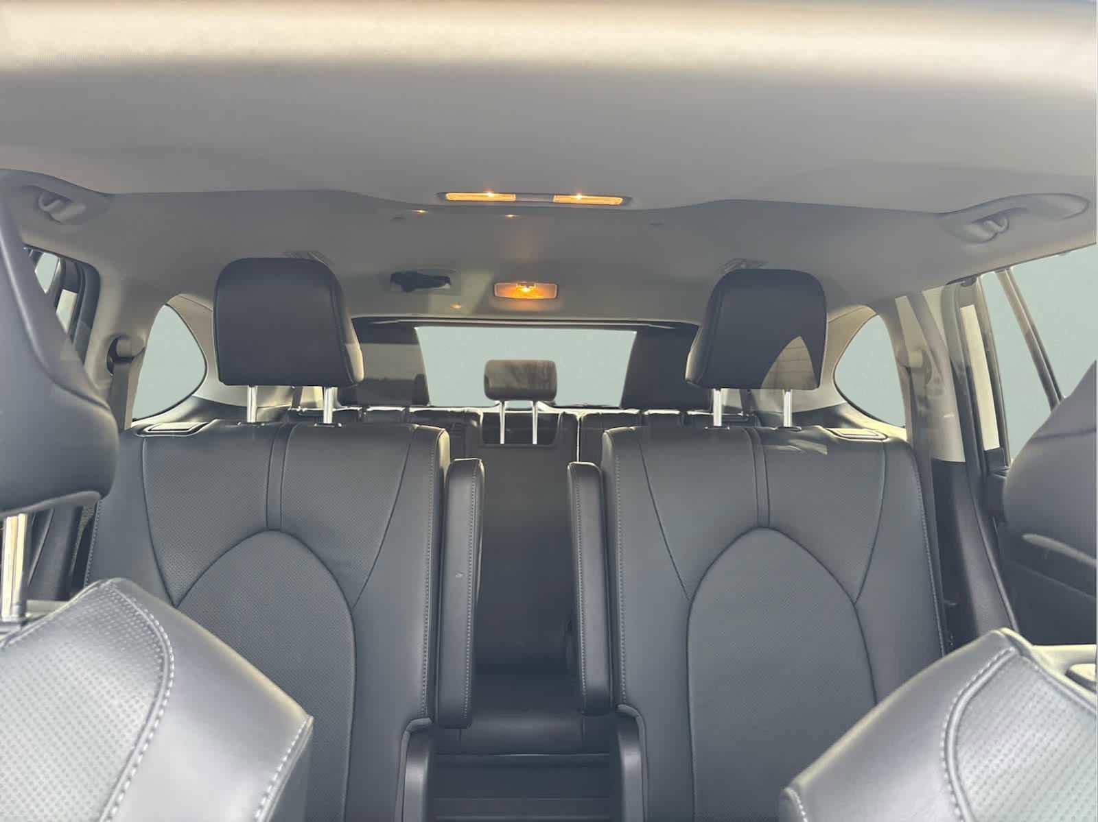 Used 2020 Toyota Highlander Limited image 22