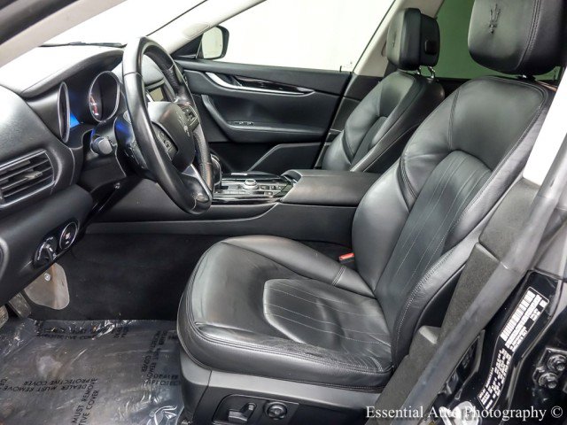 Used 2018 Maserati Levante AWD/4WD image 11