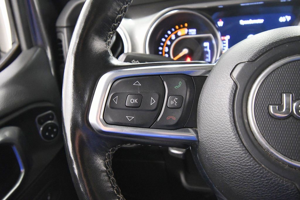 Used 2022 Jeep Wrangler Unlimited Sahara w/ Cold Weather Group image 18