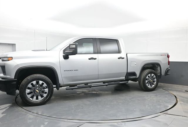 Used 2023 Chevrolet Silverado 2500 Custom w/ Gooseneck/5TH Wheel Package image 11