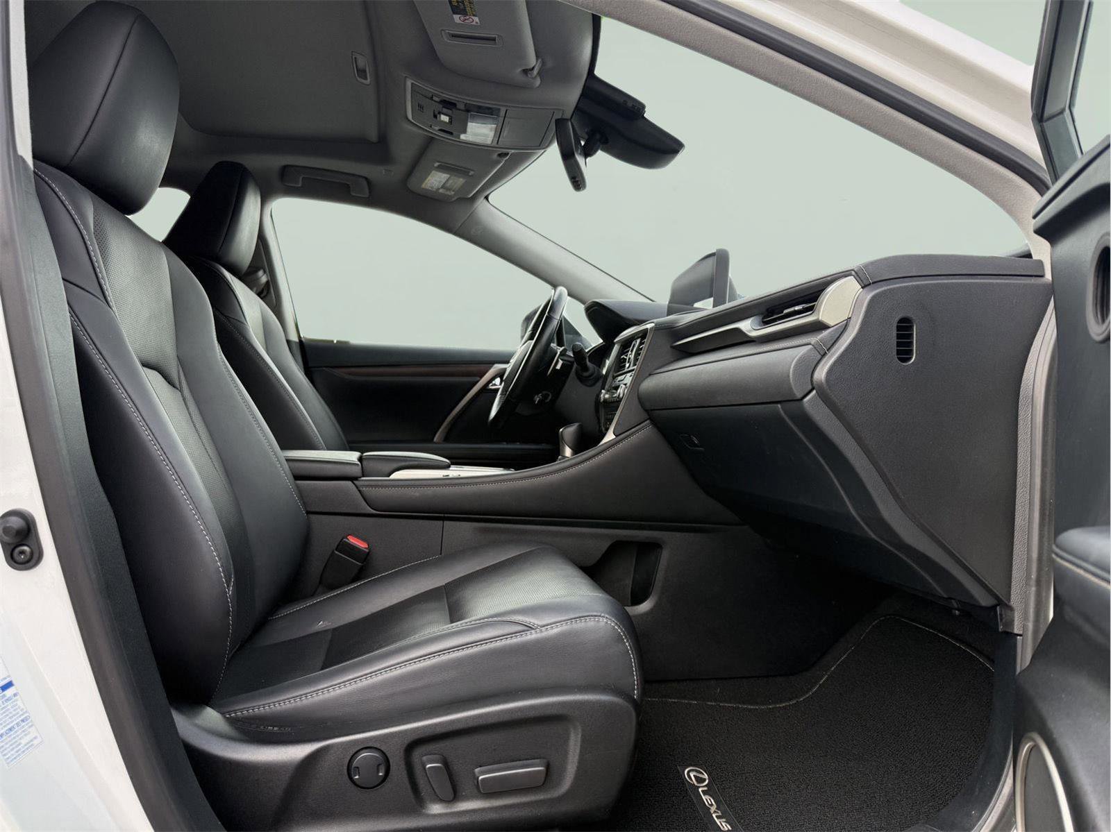 Used 2020 Lexus RX 450h AWD w/ Premium Package image 24