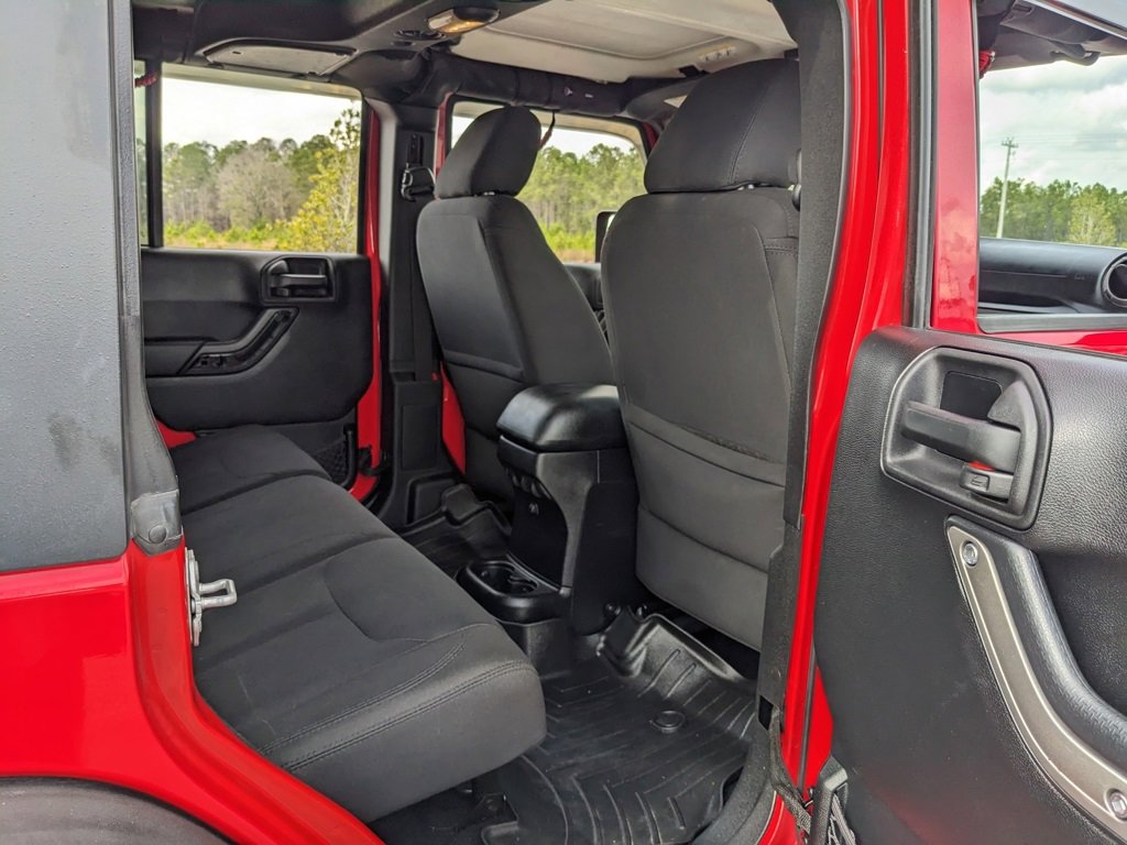 Used 2015 Jeep Wrangler Unlimited Sport w/ Quick Order Package 24S image 38