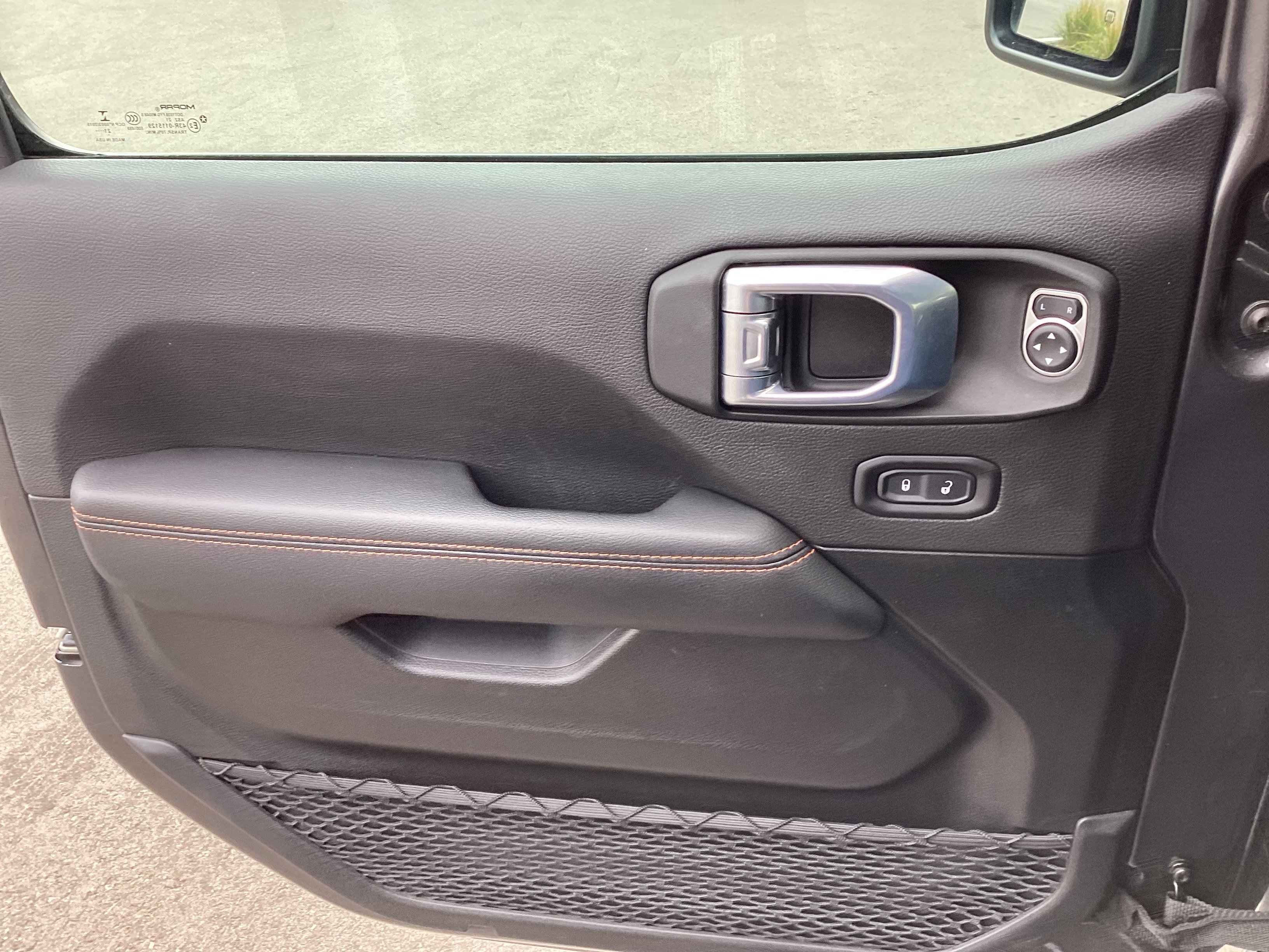 Used 2021 Jeep Gladiator Mojave image 25