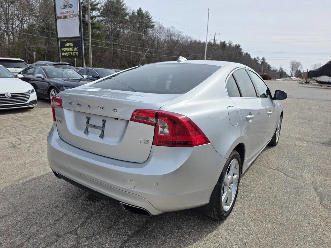 Used 2015 Volvo S60 T5 Premier w/ Convenience Package FWD image 9