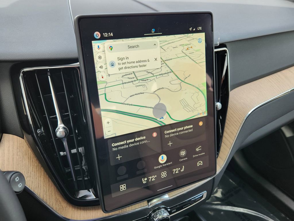 New 2026 Volvo XC60 B5 Plus w/ Protection Package Premier image 8