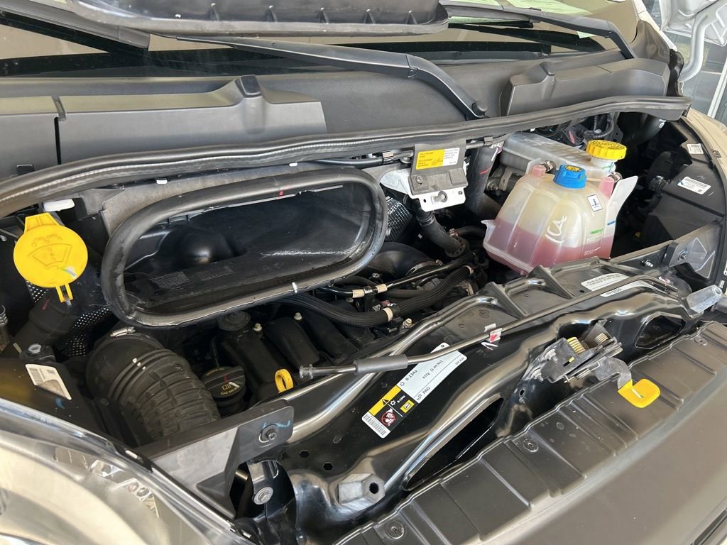 Used 2023 RAM ProMaster 2500 w/ Convenience Group image 10