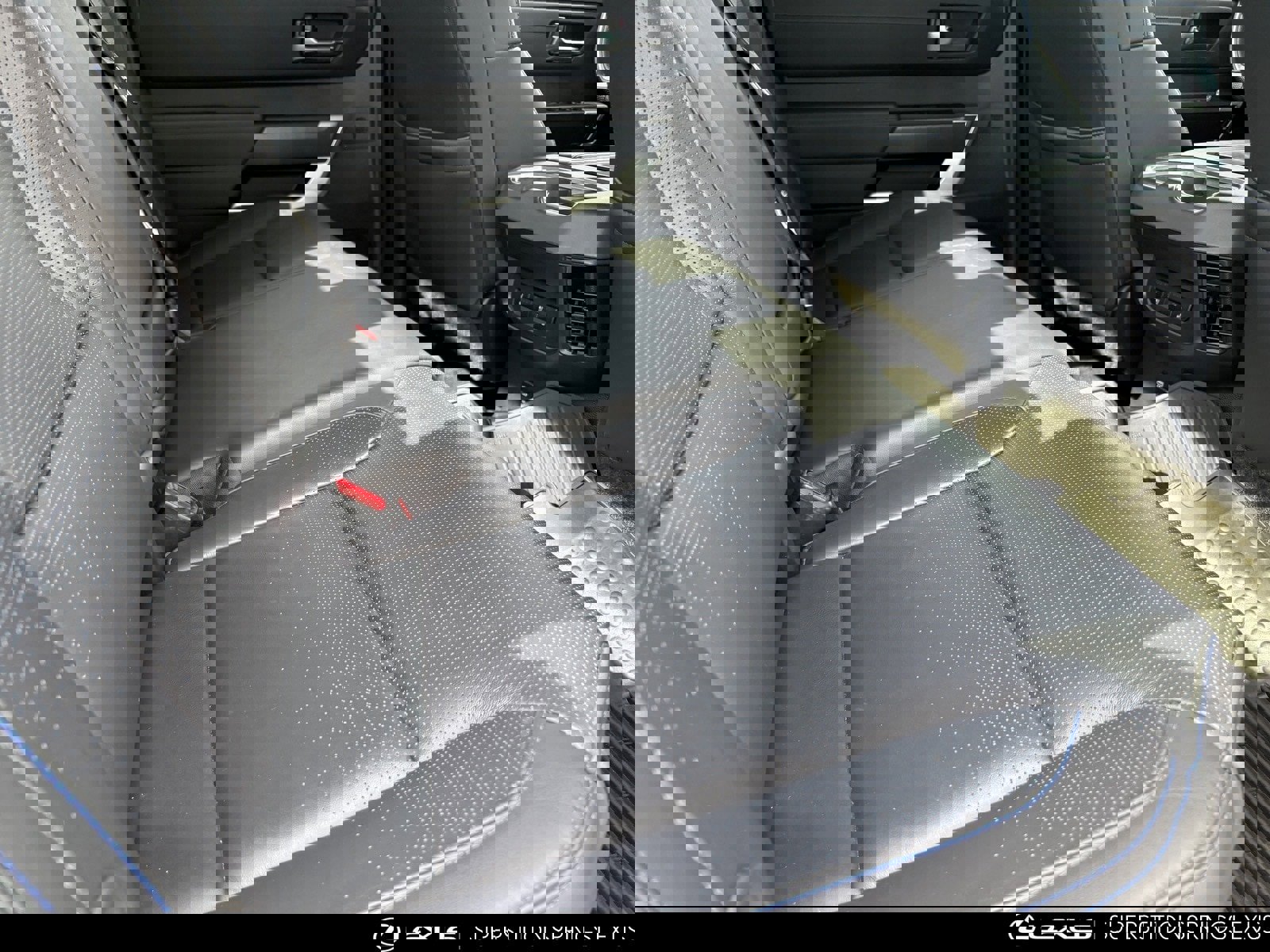 Used 2023 Toyota Tundra Platinum image 30