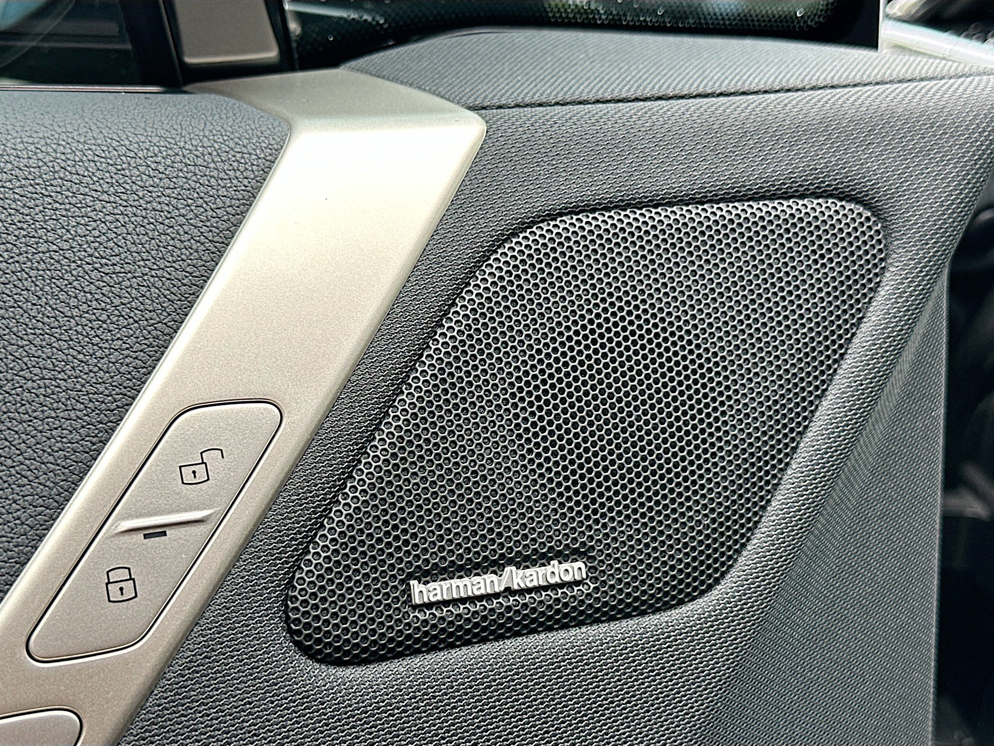 Certified 2025 BMW iX xDrive50 image 19