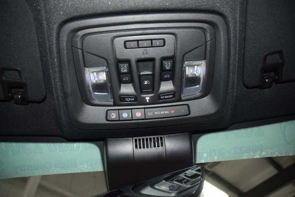 Used 2024 Chevrolet Silverado 2500 High Country w/ Technology Package image 55