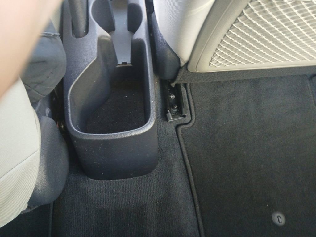 Used 2014 Kia Rio LX w/ Power Package FWD image 11