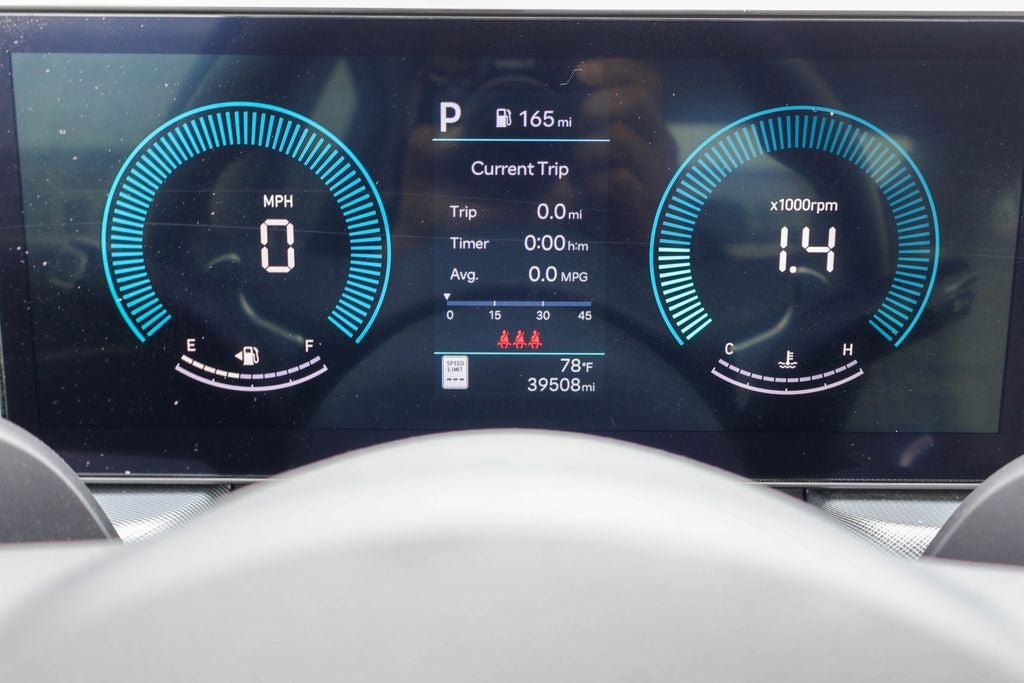 Used 2025 Hyundai Sonata SEL FWD image 11