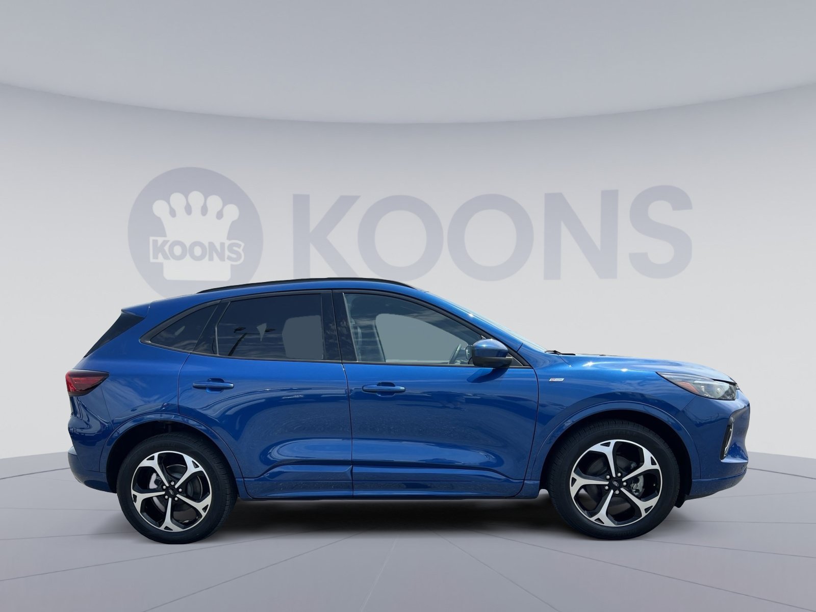 Certified 2023 Ford Escape ST-Line Elite AWD/4WD image 8
