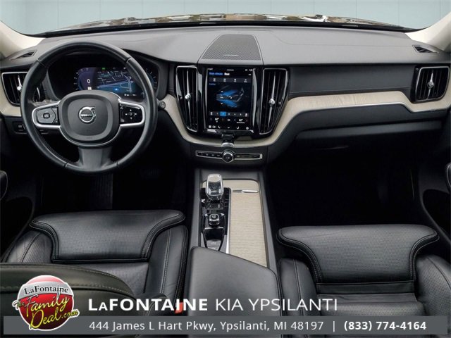 Used 2022 Volvo XC60 B6 Inscription w/ Protection Package Premier image 33
