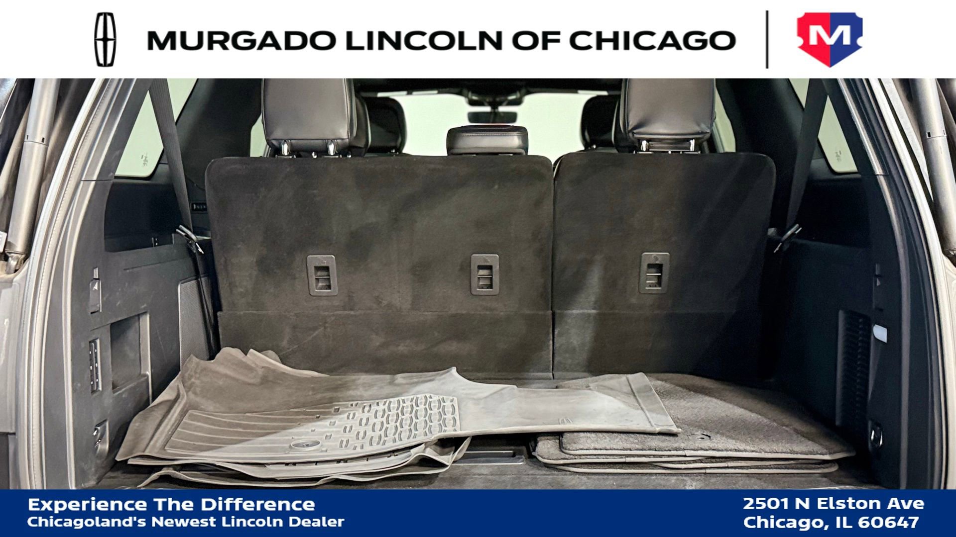 Used 2024 Lincoln Navigator L 4WD image 32