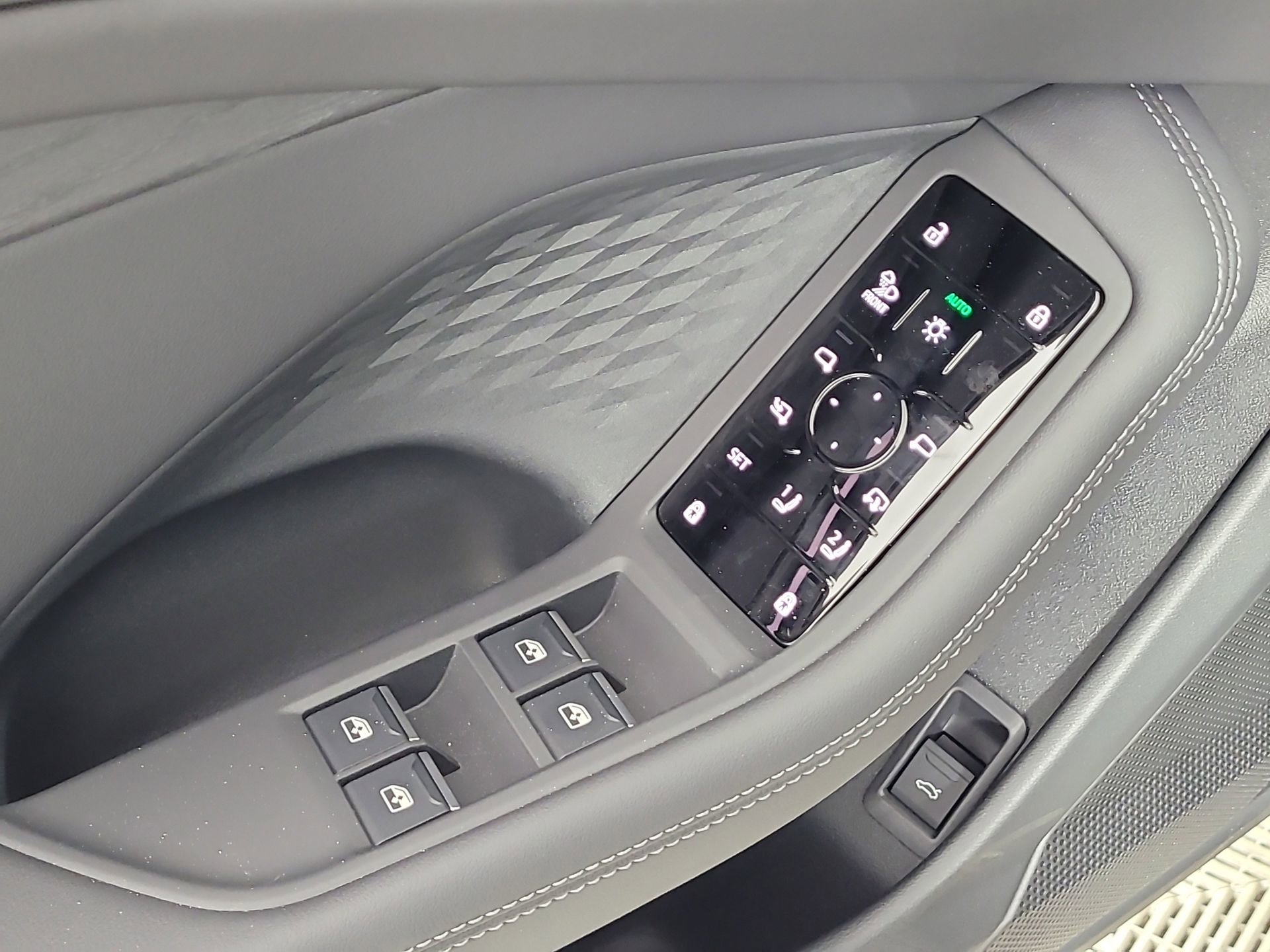 New 2026 Audi A6 Premium Plus image 21