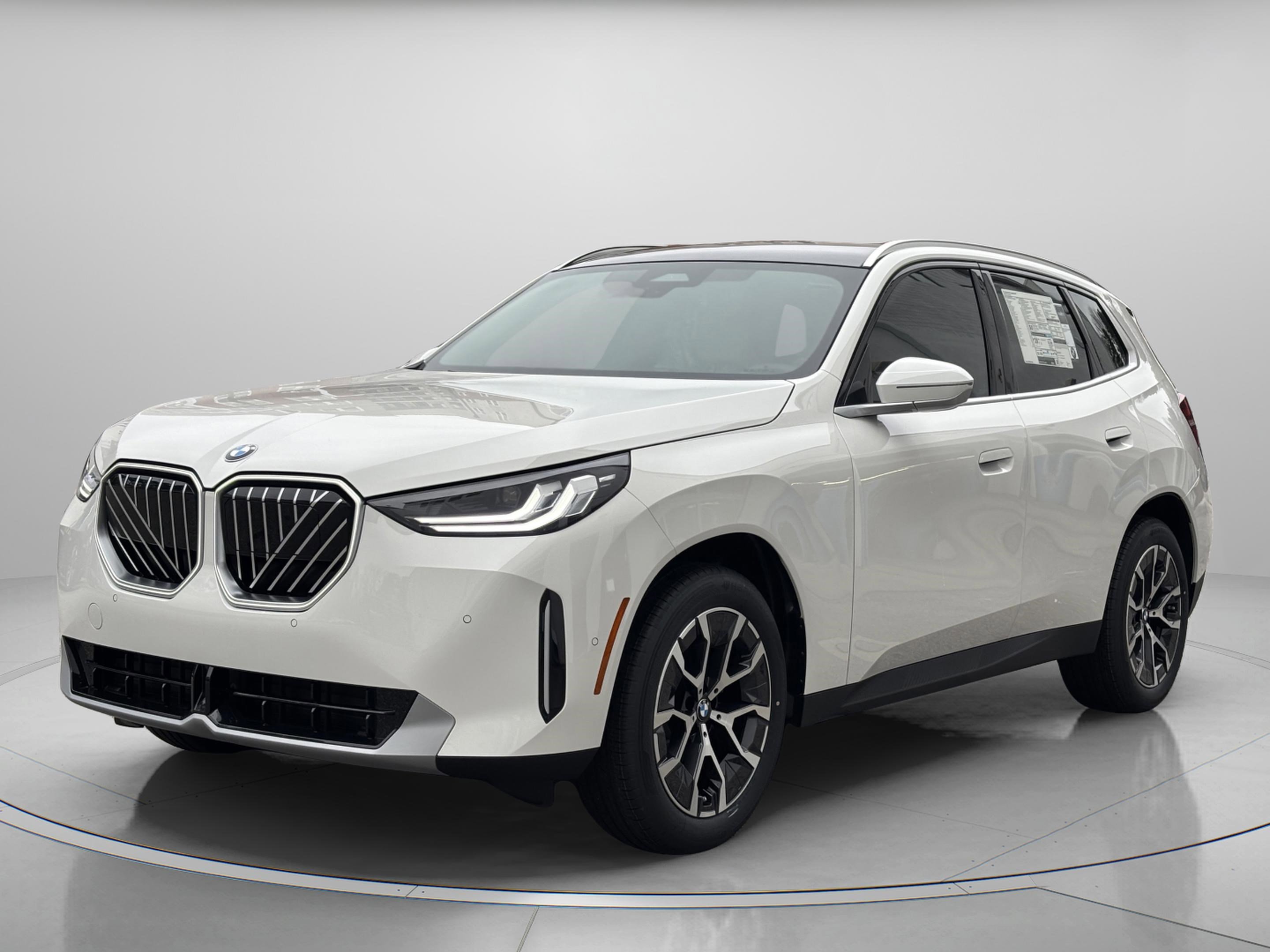 Used 2026 BMW X3 xDrive30 w/ Convenience Package image 2