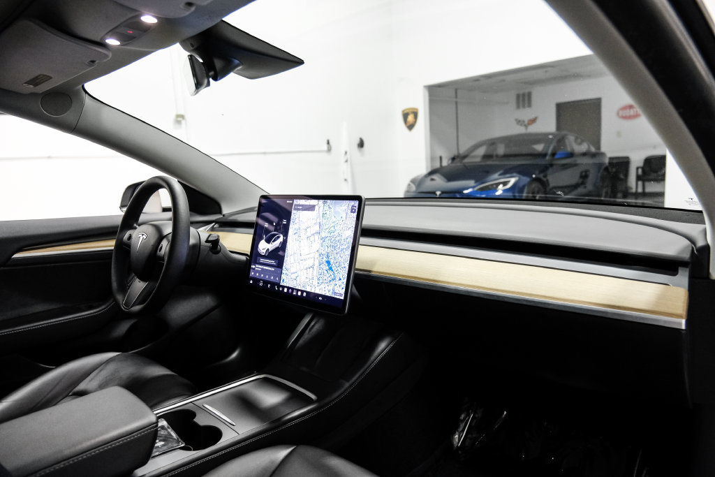 Used 2021 Tesla Model 3 Standard Range Plus RWD image 14