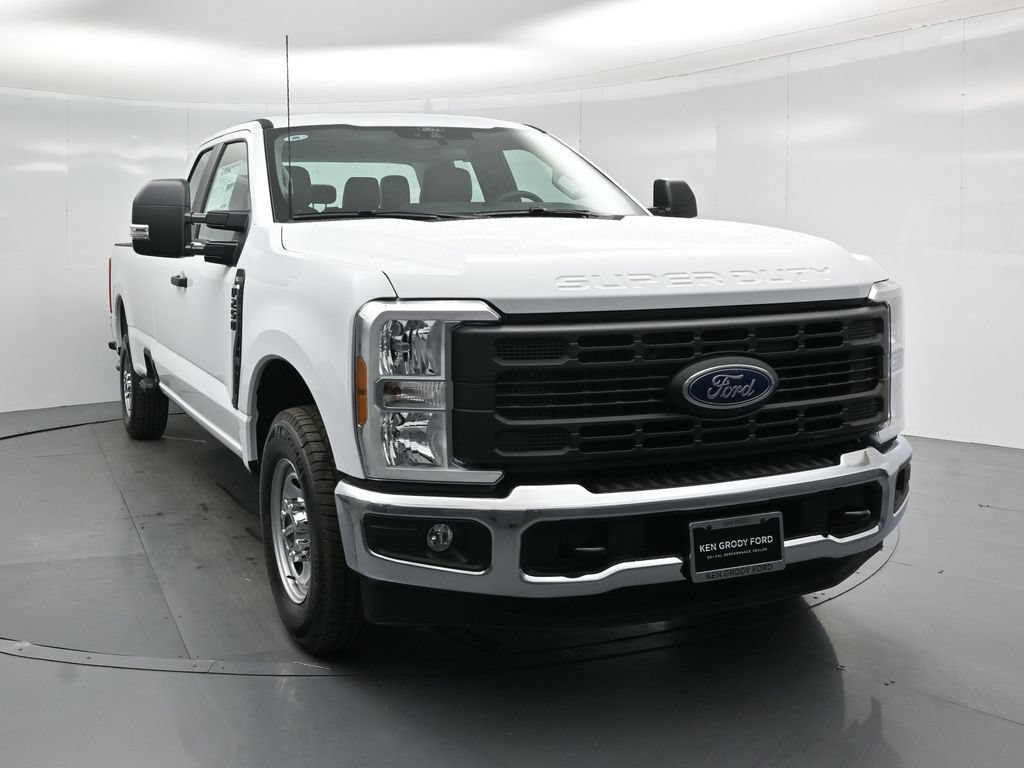 New 2026 Ford F250 XL w/ XL Chrome Package RWD image 48