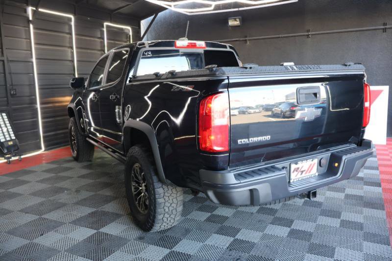 Used 2018 Chevrolet Colorado ZR2 w/ ZR2 Midnight Special Edition image 5