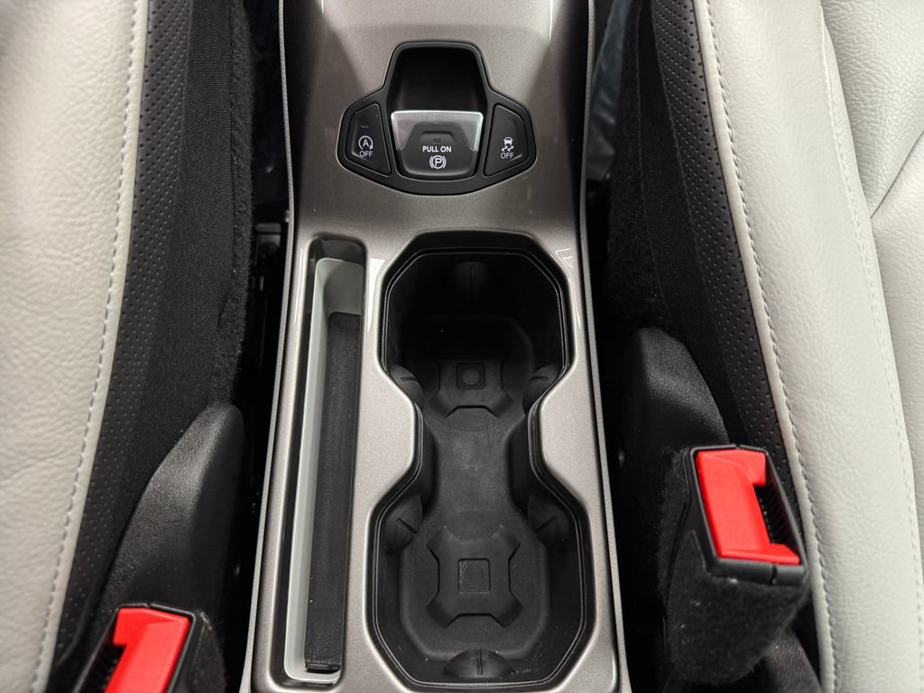 Used 2022 Jeep Renegade Limited AWD/4WD image 21